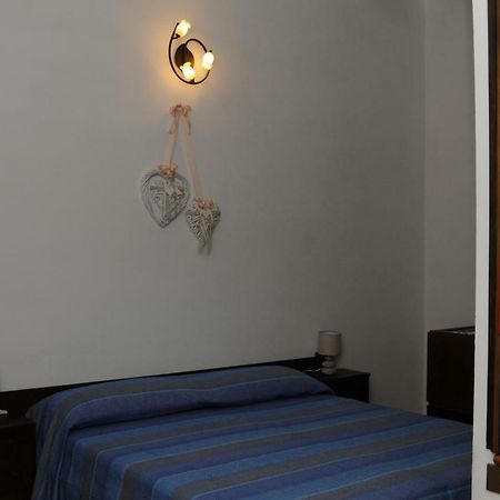 B&B La Vecchia Scuola Sonnino Eksteriør bilde