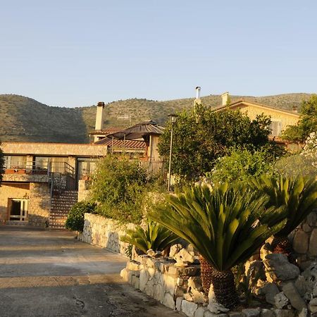B&B La Vecchia Scuola Sonnino Eksteriør bilde