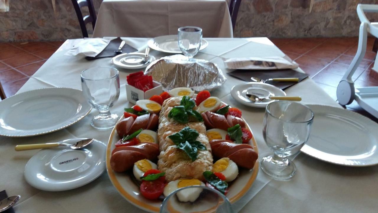 B&B La Vecchia Scuola Sonnino Eksteriør bilde