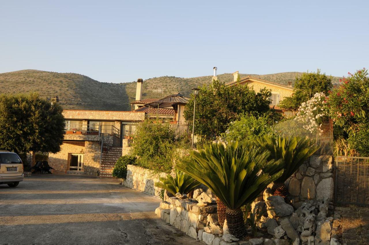 B&B La Vecchia Scuola Sonnino Eksteriør bilde